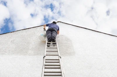 Peinture extérieure à Saint-Laurent-de-la-Salle — façades et ravalement